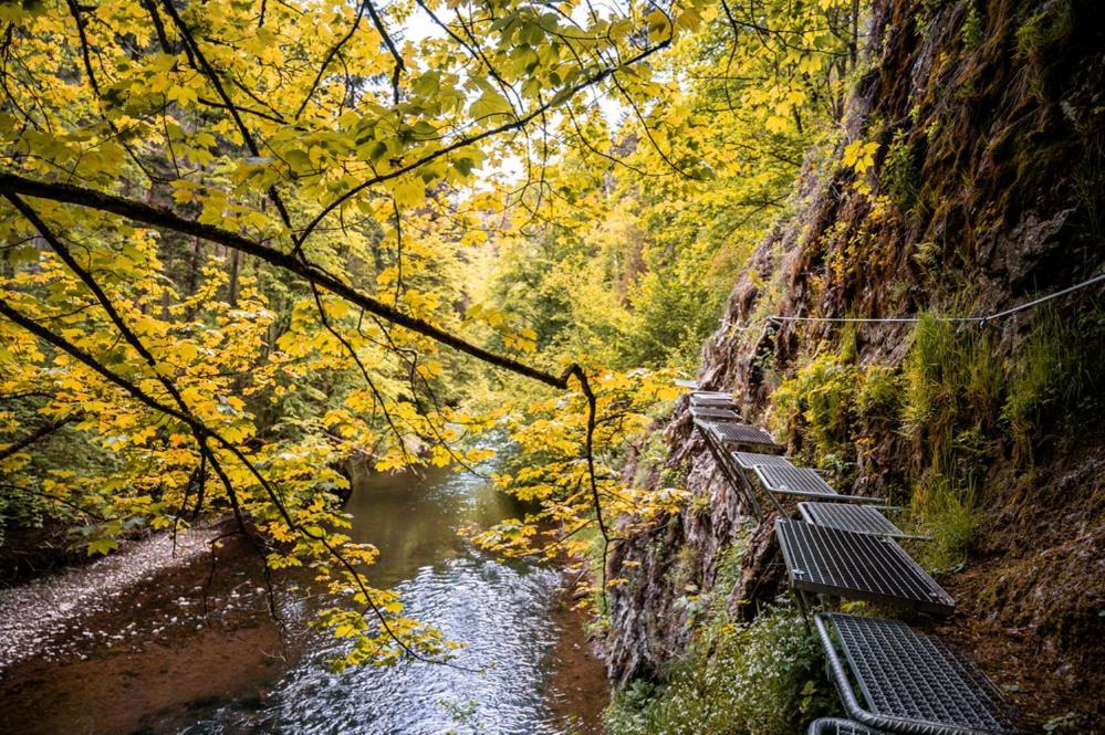 Turistická ubytovňa Spišské Tomášovce Esterno foto