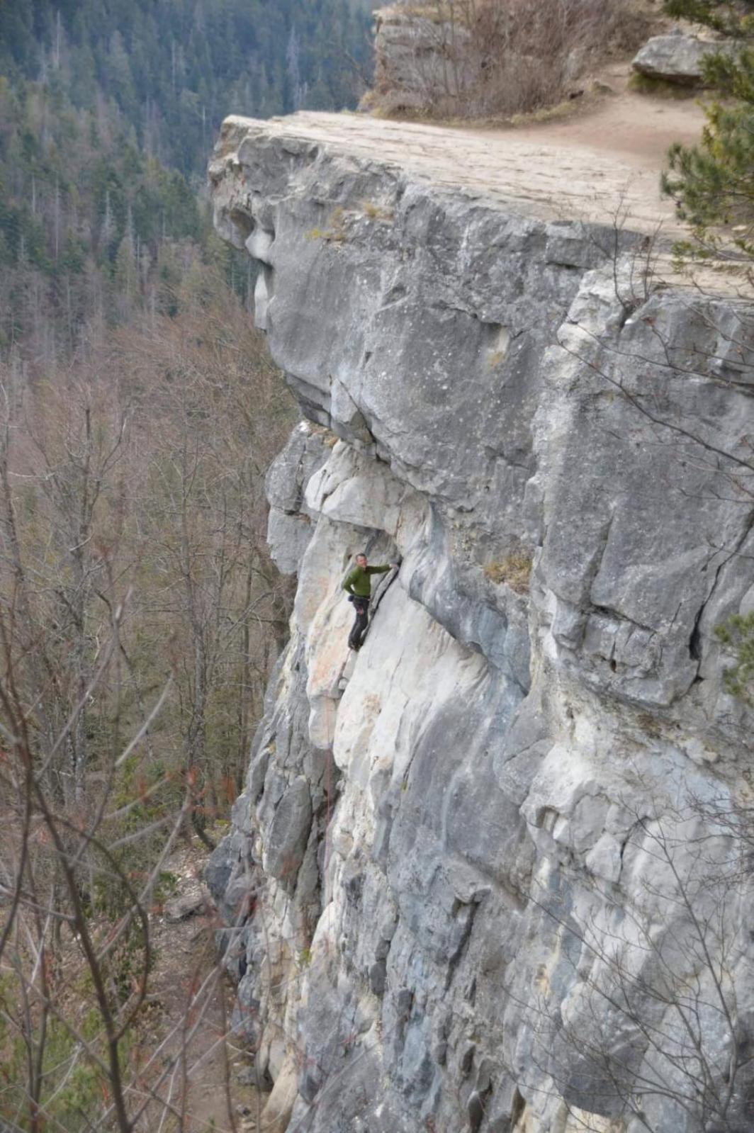 Turistická ubytovňa Spišské Tomášovce Esterno foto